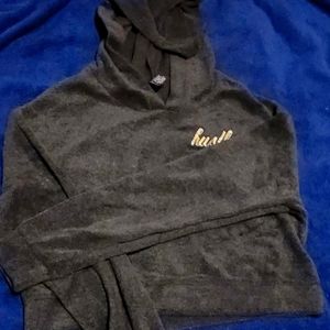 Hoodie in Black